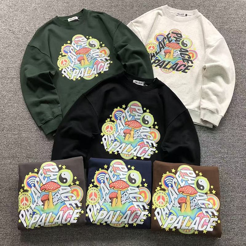 PALACE HOODIE 3108261021（im 170cm 60kg i wear size M in the phot）