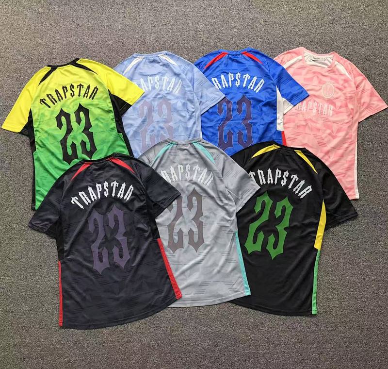 TRAPSTAR T-SHIRT 41182263（im 170cm 57kg i wear size S in the phot）