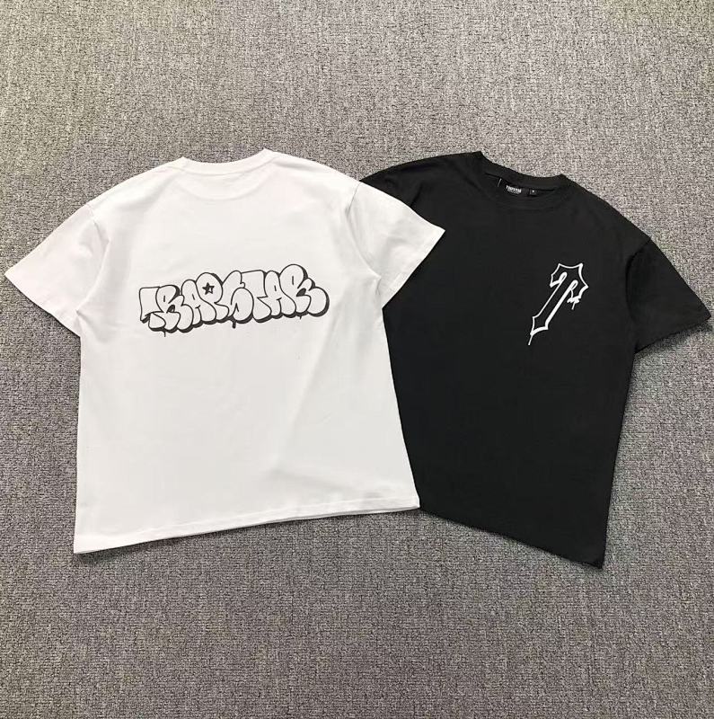 TRAPSTAR T-SHIRT 41184563（im 170cm 57kg i wear size S in the phot）