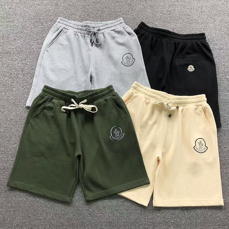 MONCLER SHORTS 3106190821（im 170cm 60kg i wear size M in the phot）