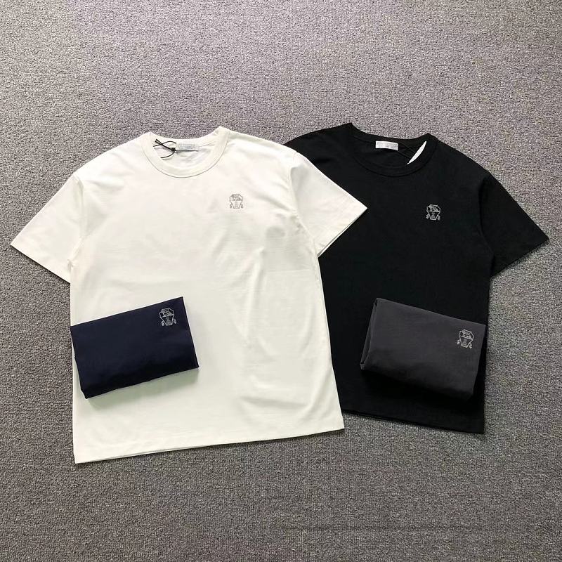 BRUNELLO CUCINELLI T-SHIRT 22090105125（im 170cm 60kg i wear size L in the phot）