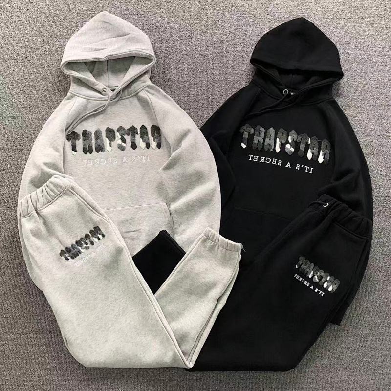 TRAPSTAR HOODIE TROUSERS 5120205158（im 170cm 60kg i wear size S in the phot）