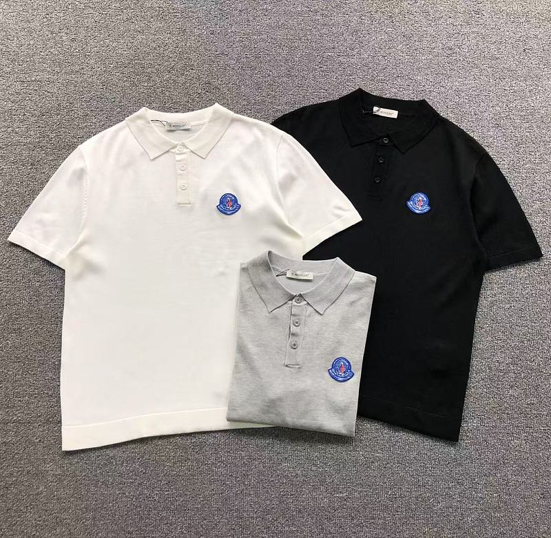 MONCLER POLO 56201721（im 170cm 60kg i wear size M in the phot）