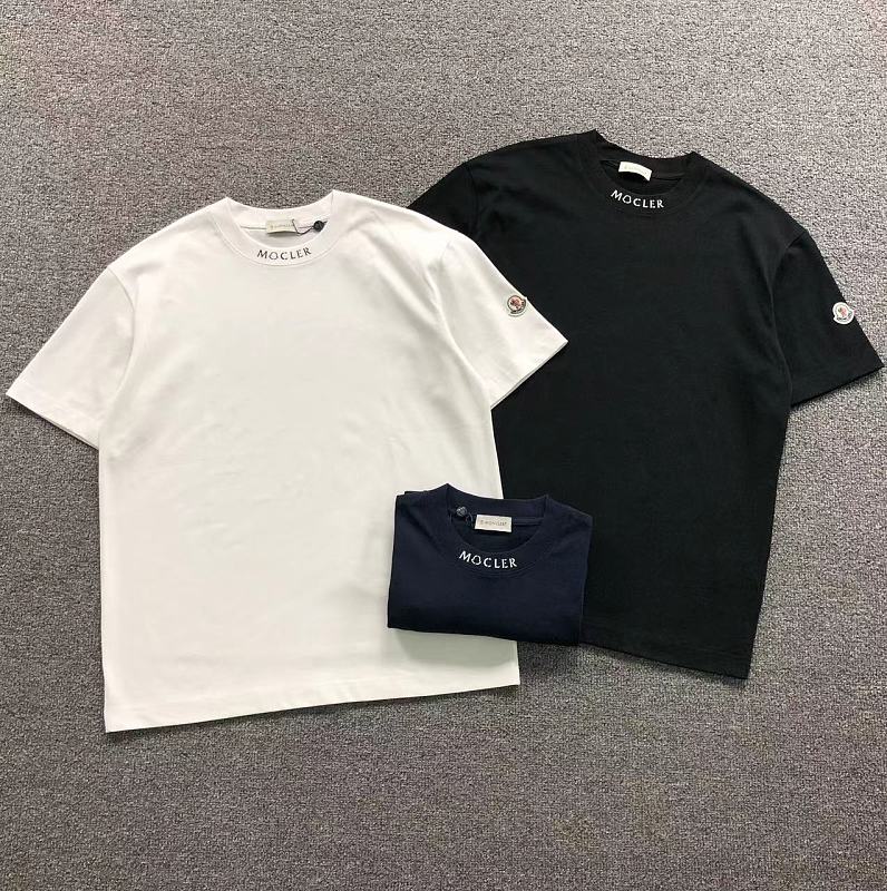 MONCLER T-SHIRT 5241609147（im 170cm 60kg i wear size L in the phot）