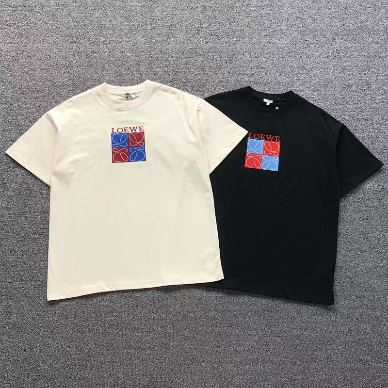 LOEWE T-SHIRT 412162201（im 170cm 60kg i wear size S in the phot）