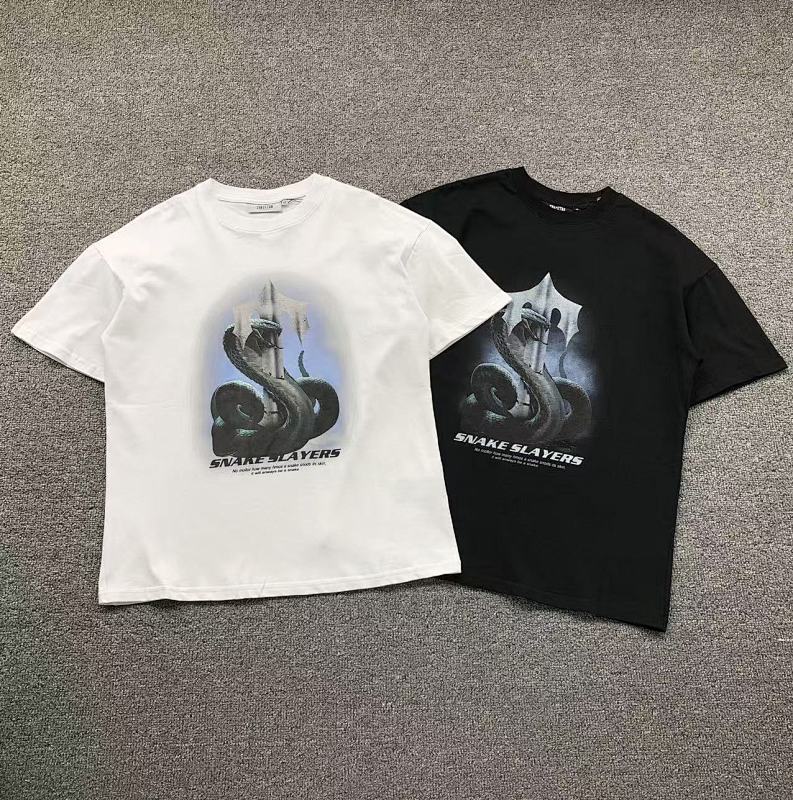 TRAPSTAR T-SHIRT 212171378（im 170cm 57kg i wear size M in the phot）