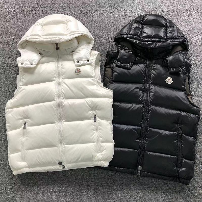 MONCLER DOWN JACKETS VEST 3208310415（im 170cm 60kg i wear size 2 in the phot）