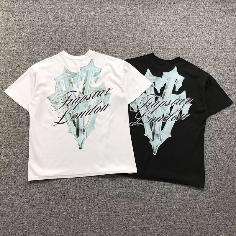 TRAPSTAR T-SHIRT 211070917（im 170cm 57kg i wear size M in the phot）