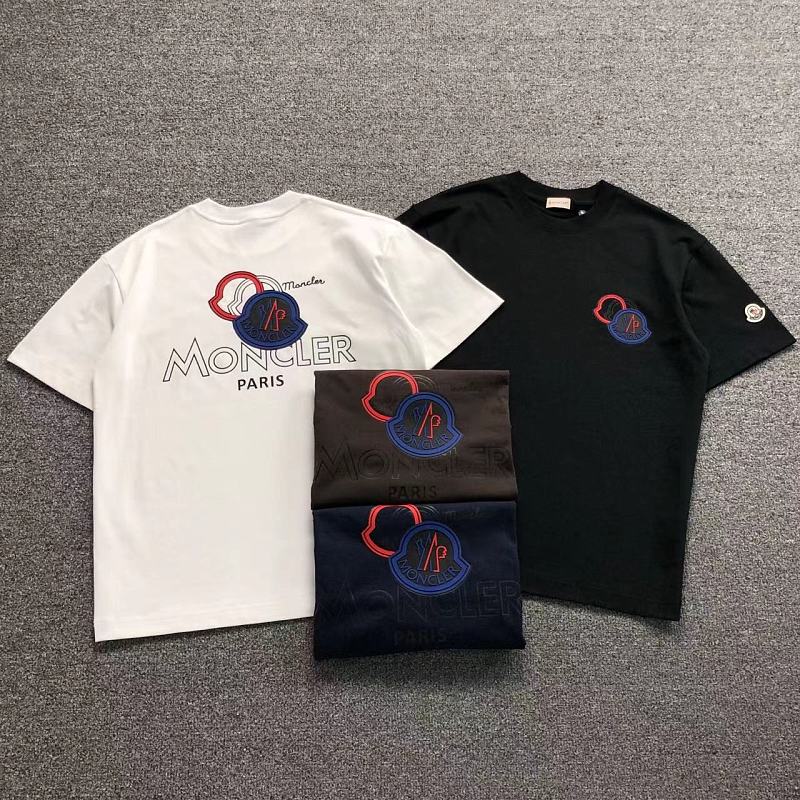 MONCLER T-SHIRT 5243033147（im 170cm 60kg i wear size M in the phot）