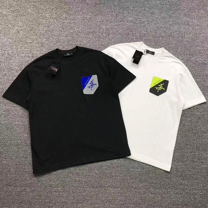 ARC'TERYX T-SHIRT 22051233125（im 170cm 60kg i wear size M in the phot）
