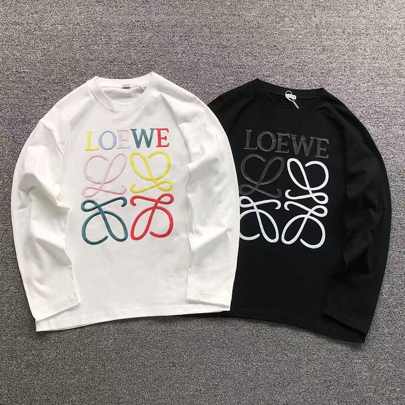 LOEWE LONG SLEEVED 4111111501（im 170cm 60kg i wear size L in the phot）