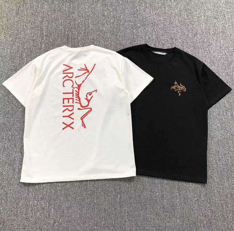 ARC'TERYX T-SHIRT 412223601（im 170cm 57kg i wear size M in the phot）
