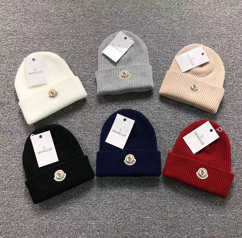 MONCLER HAT 218230176