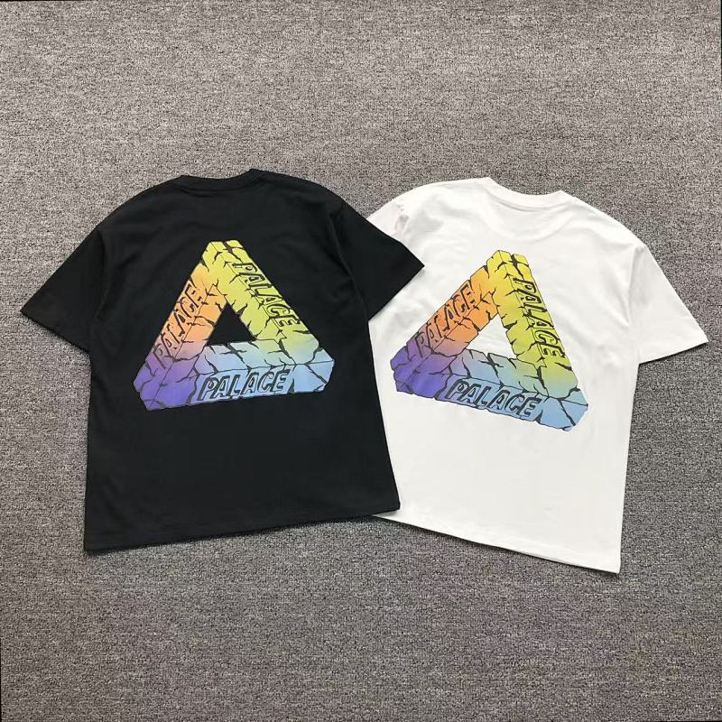 PALACE T-SHIRT 41061057123（im 170cm 60kg i wear size M in the phot）