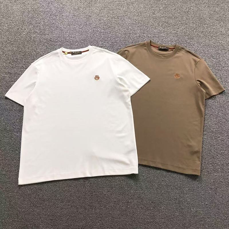 LORO PIANA T-SHIRT 2206171001（im 170cm 60kg i wear size 2XL in the phot）