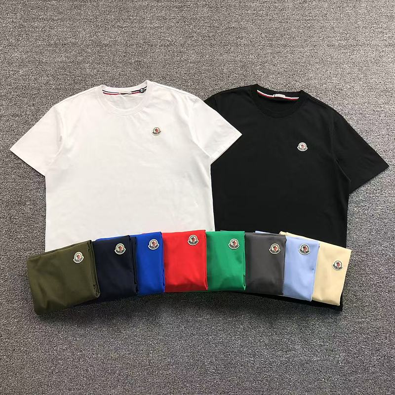 MONCLER T-SHIRT 218010701（im 170cm 60kg i wear size XL in the phot）