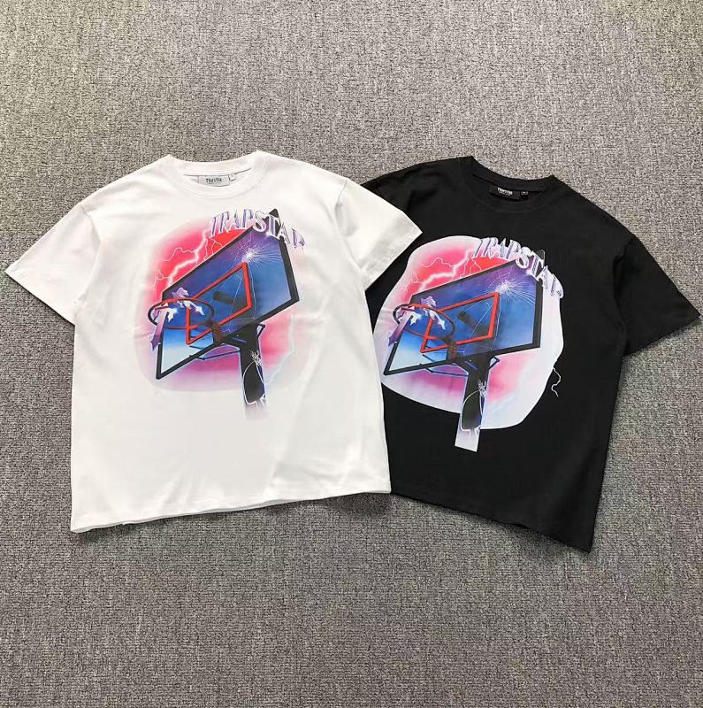 TRAPSTAR T-SHIRT 41184963（im 170cm 57kg i wear size S in the phot）