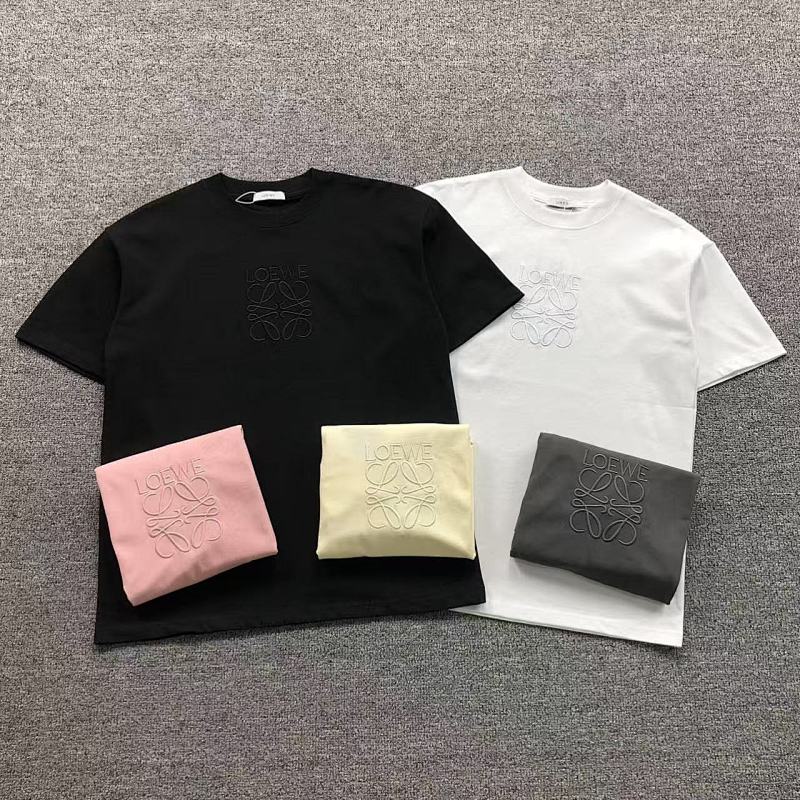 LOEWE T-SHIRT 31061106125（im 170cm 60kg i wear size M in the phot）
