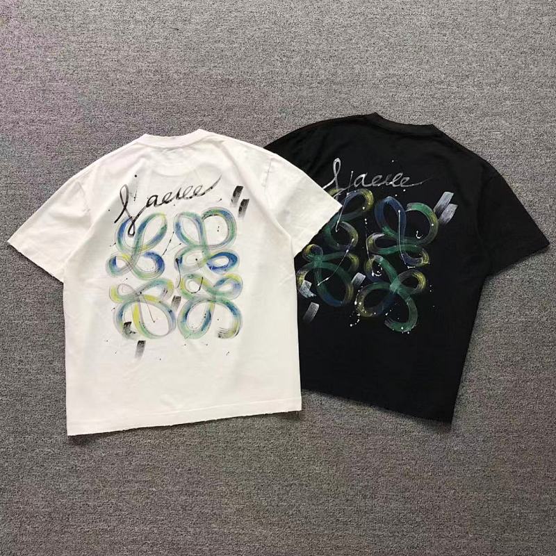 LOEWE T-SHIRT 3201163221（im 170cm 60kg i wear size S in the phot）