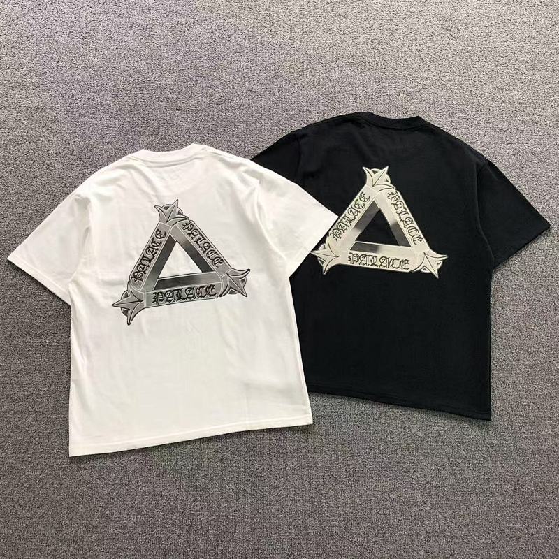 PALACE T-SHIRT 3108141021 （im 170cm 60kg i wear size M in the phot）