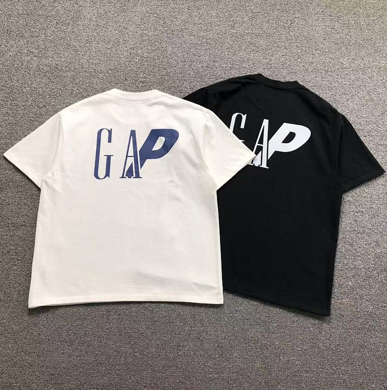 PALACE T-SHIRT 521935164（im 170cm 60kg i wear size M in the phot）
