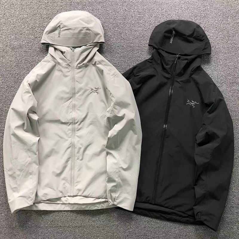 ARC'TERYX JACKET 22032710001（im 170cm 60kg i wear size S in the phot）