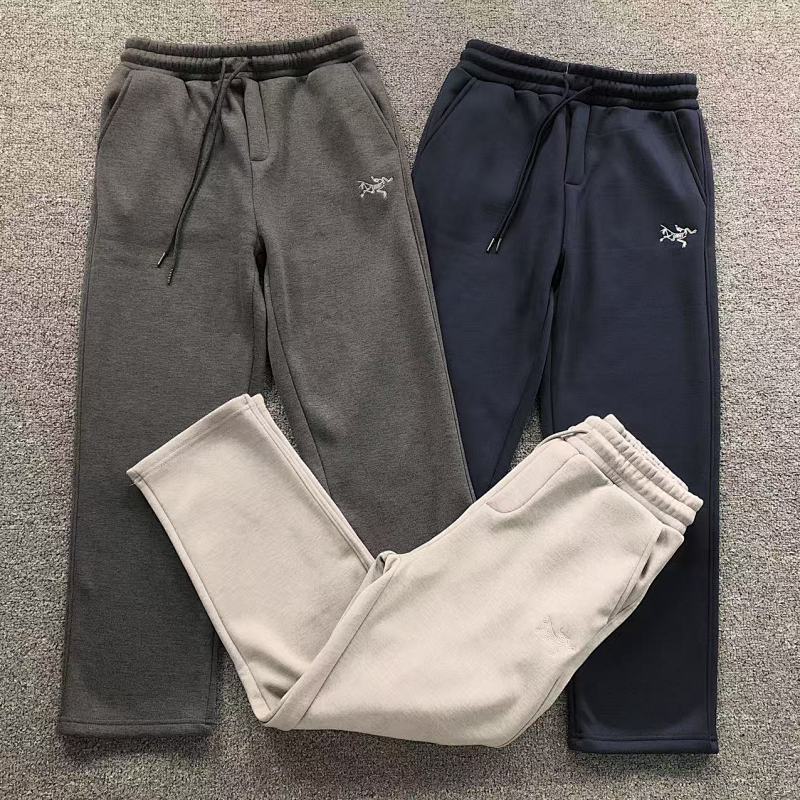ARC'TERYX TROUSERS 4111070301（im 170cm 60kg i wear size L in the phot）