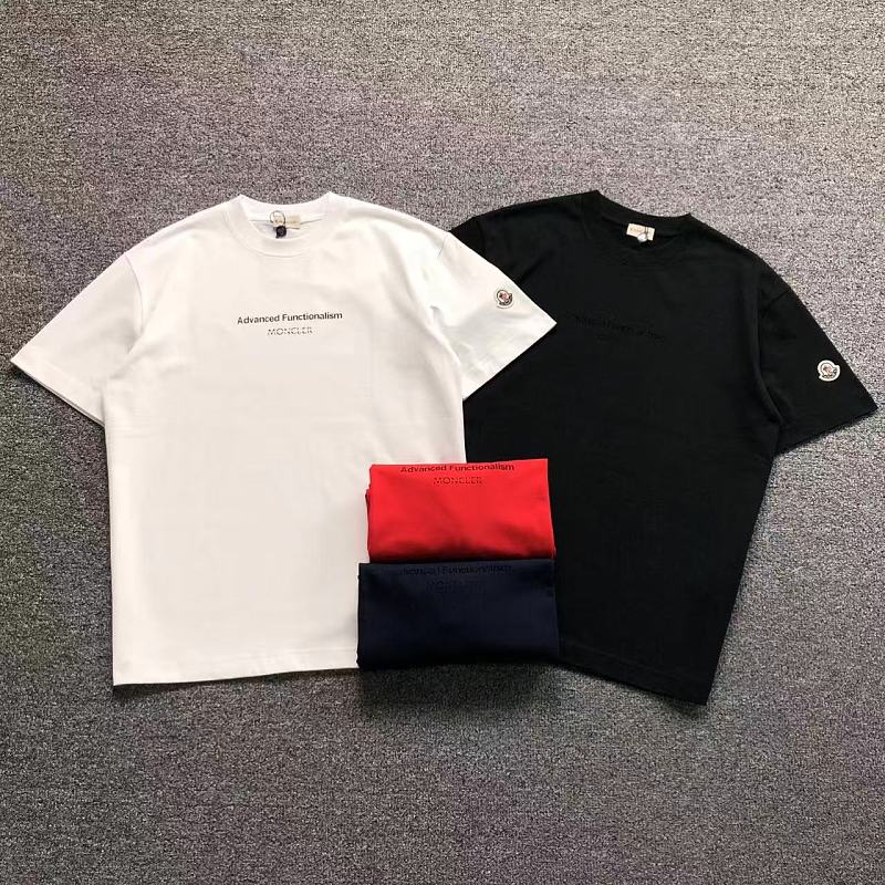 MONCLER T-SHIRT 5231906147（im 170cm 60kg i wear size M in the phot）