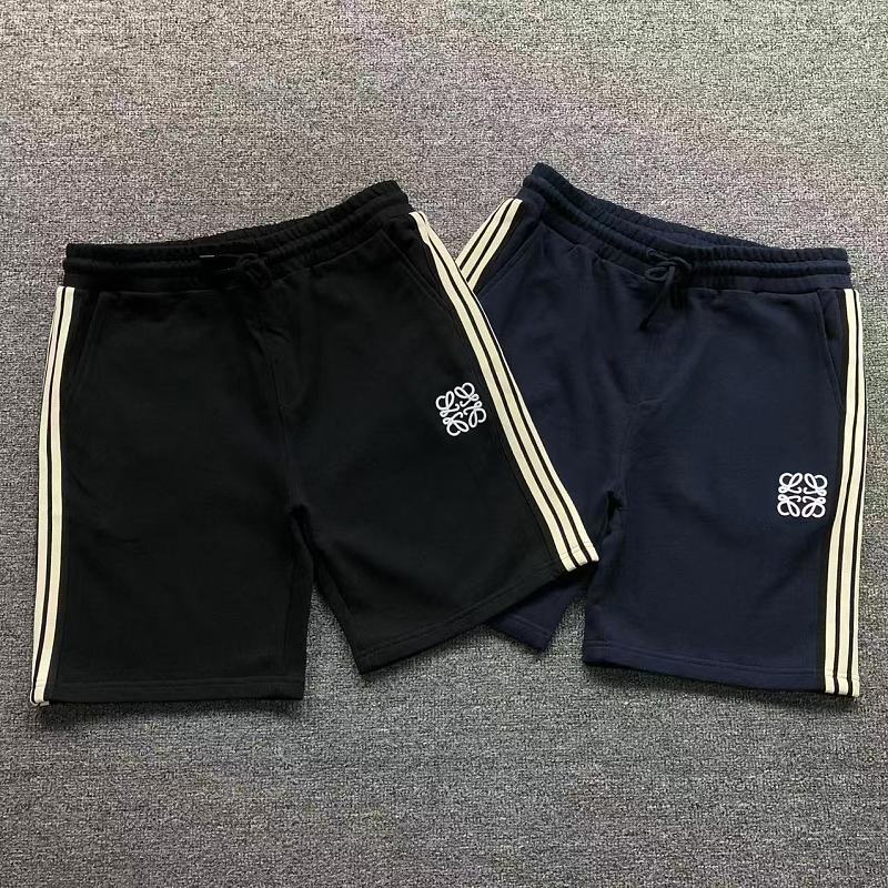 LOEWE SHORTS 2204243401（im 170cm 60kg i wear size XL in the phot）