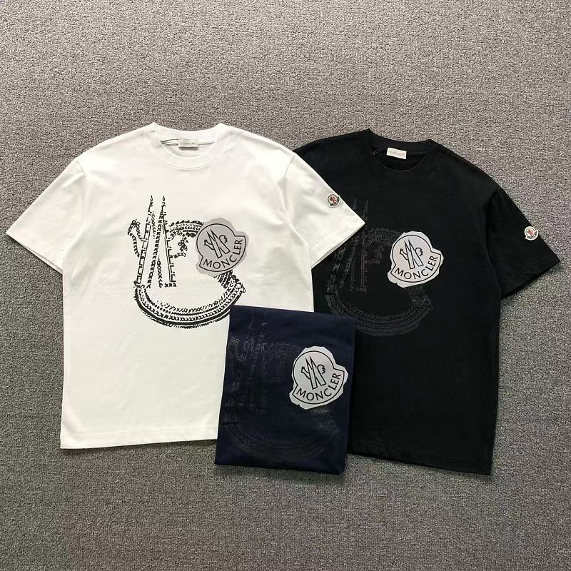 MONCLER T-SHIRT 3204231621 （im 170cm 60kg i wear size L in the phot）