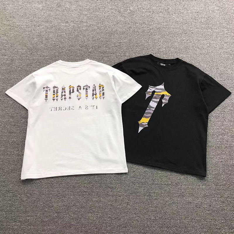 TRAPSTAR T-SHIRT 411185763（im 170cm 57kg i wear size S in the phot）