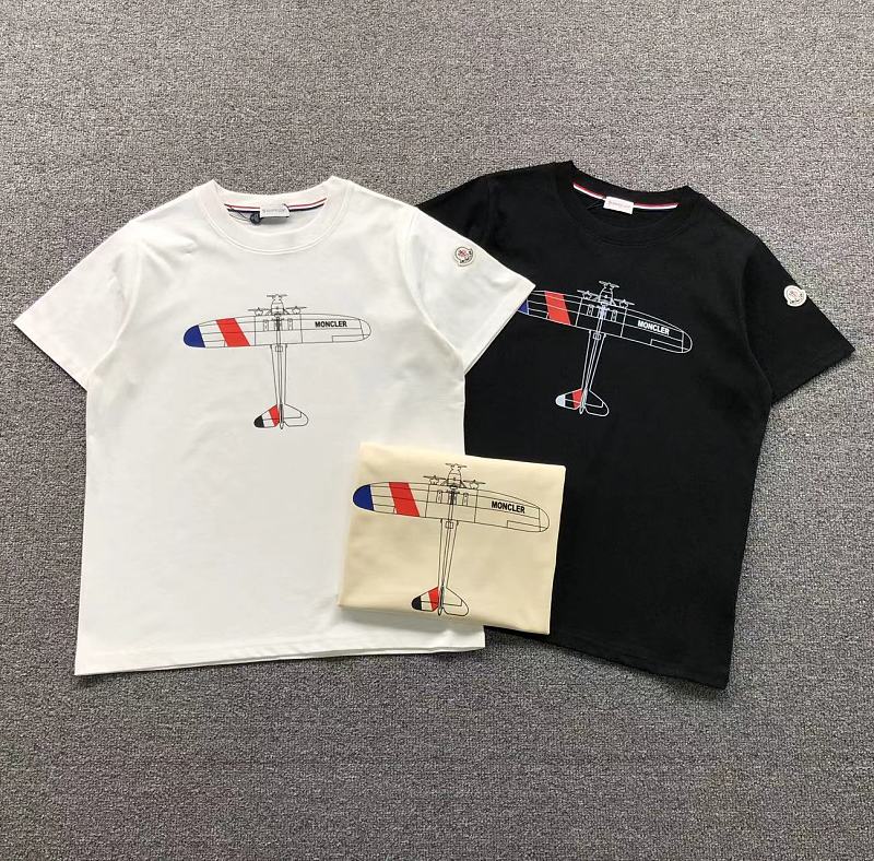 MONCLER T-SHIRT 1103282521（im 170cm 60kg i wear size M in the phot）