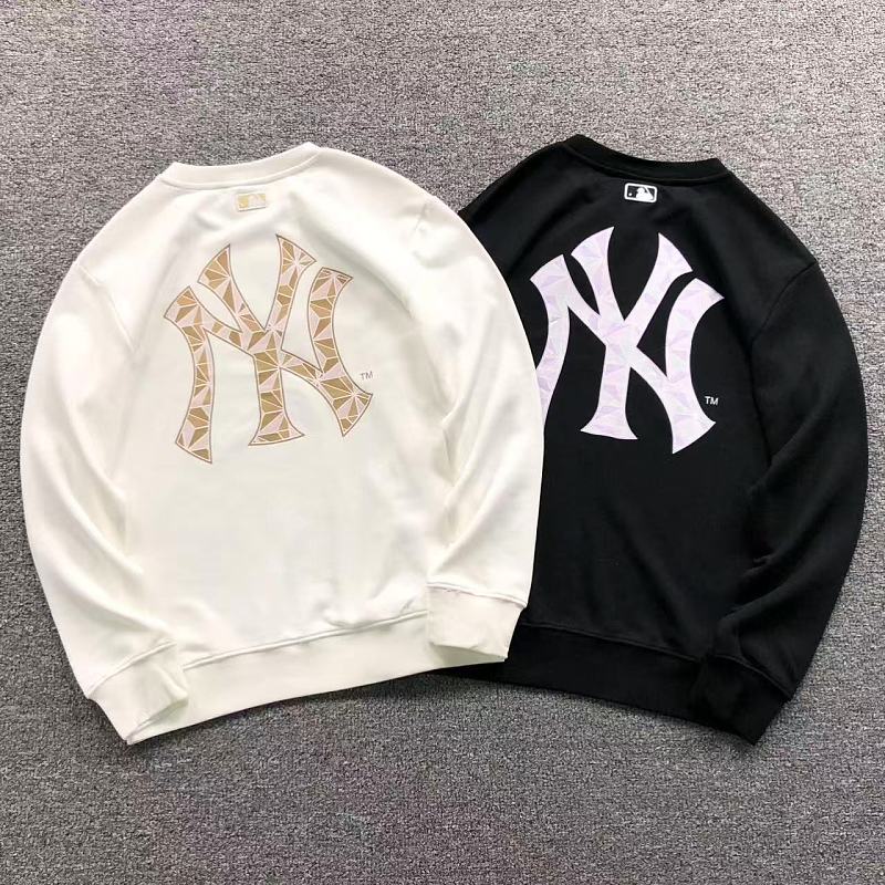 M⭐B HOODIE 1109030930（im 170cm 60kg i wear size M in the phot）
