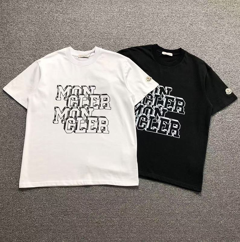 MONCLER T-SHIRT 3203056821（im 170cm 60kg i wear size M in the phot）