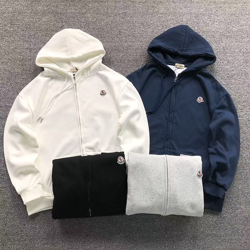 MONCLER HOODIE 21102113001（im 170cm 60kg i wear size S in the phot）