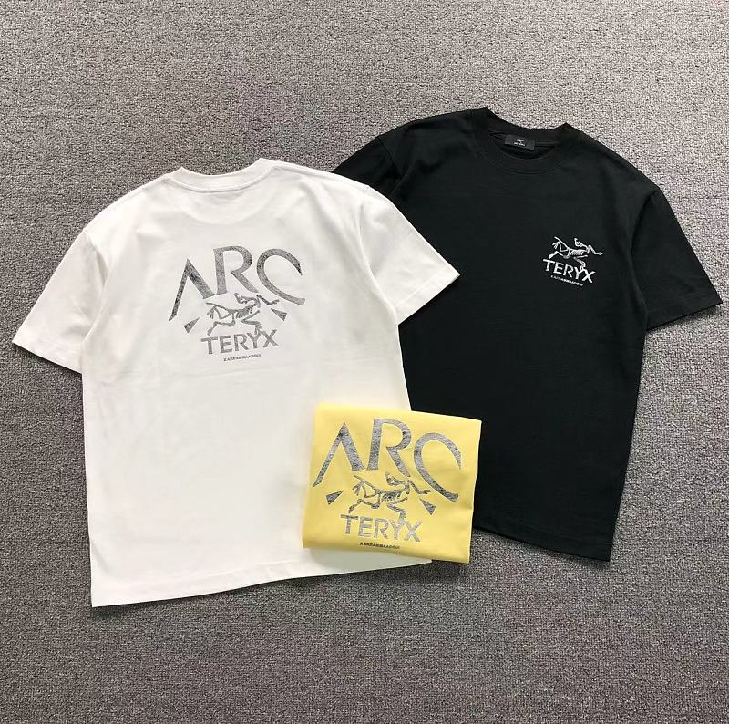 ARC'TERYX T-SHIRT 5242524147（im 170cm 60kg i wear size M in the phot）