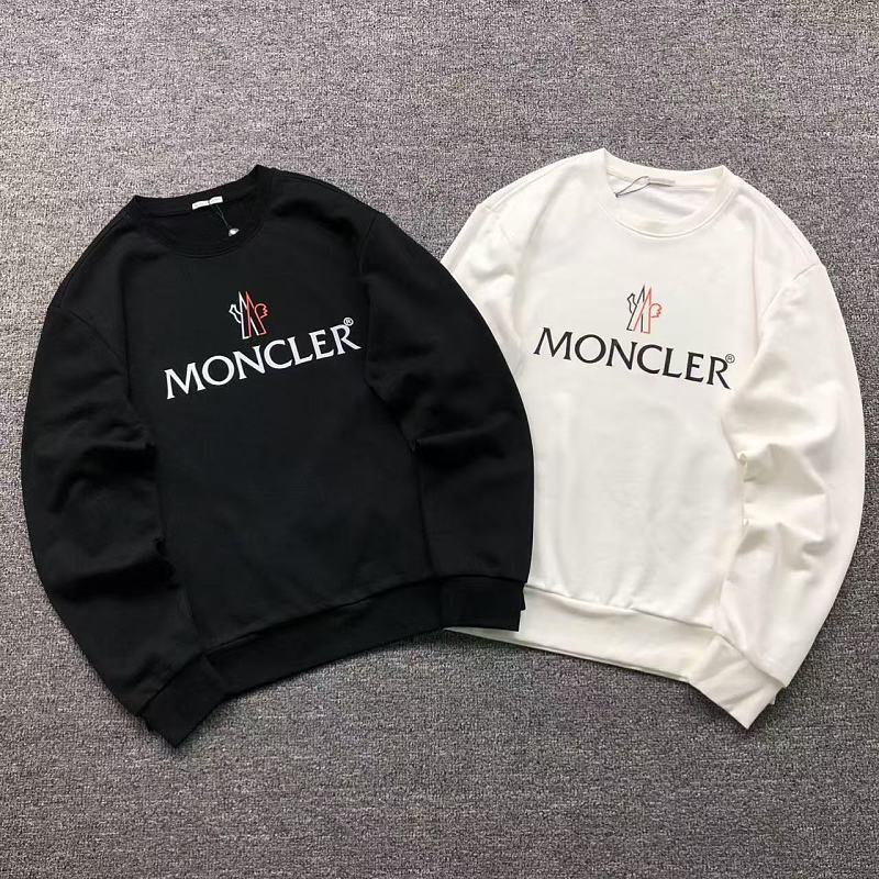 MONCLER HOODIE 216271004（im 170cm 60kg i wear size XL in the phot）216271004