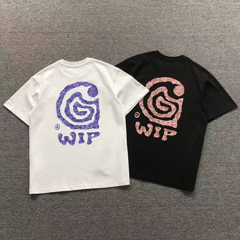 CARHARTT T-SHIRT 41080602138（im 170cm 60kg i wear size M in the phot）