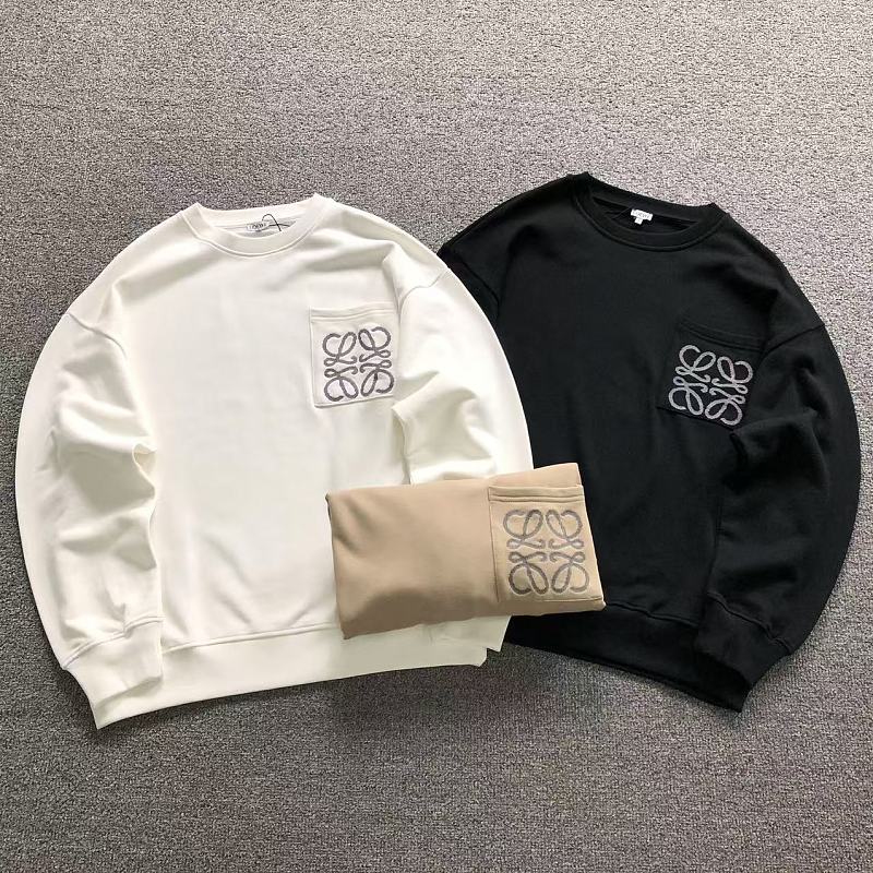 LOEWE HOODIE 3208281001（im 170cm 60kg i wear size M in the phot）