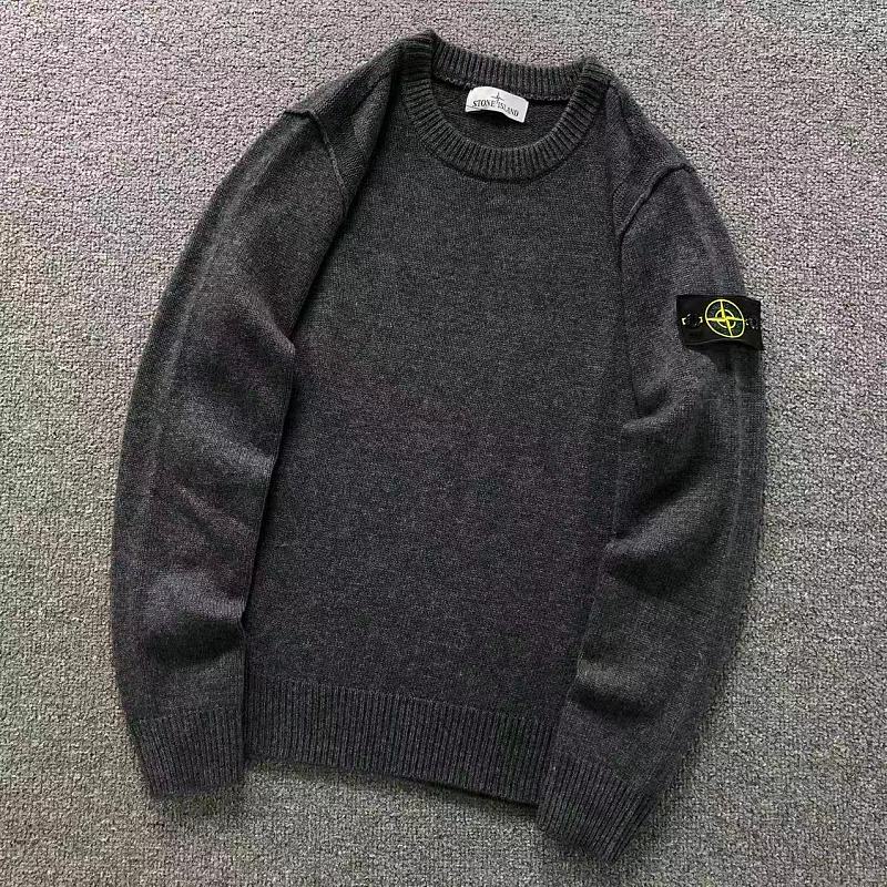 S⭐⭐⭐ I⭐⭐⭐D SWEATER 2204250604（im 170cm 60kg i wear size M in the phot）