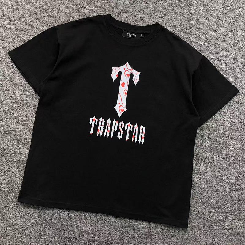TRAPSTAR T-SHIRT 41184163（im 170cm 57kg i wear size S in the phot）