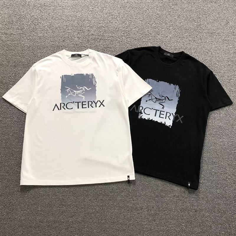 ARC'TERYX T-SHIRT 1262925177（im 170cm 60kg i wear size M in the phot）