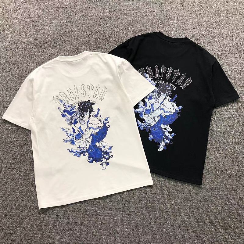 TRAPSTAR T-SHIRT 525210578（im 170cm 60kg i wear size M in the phot）