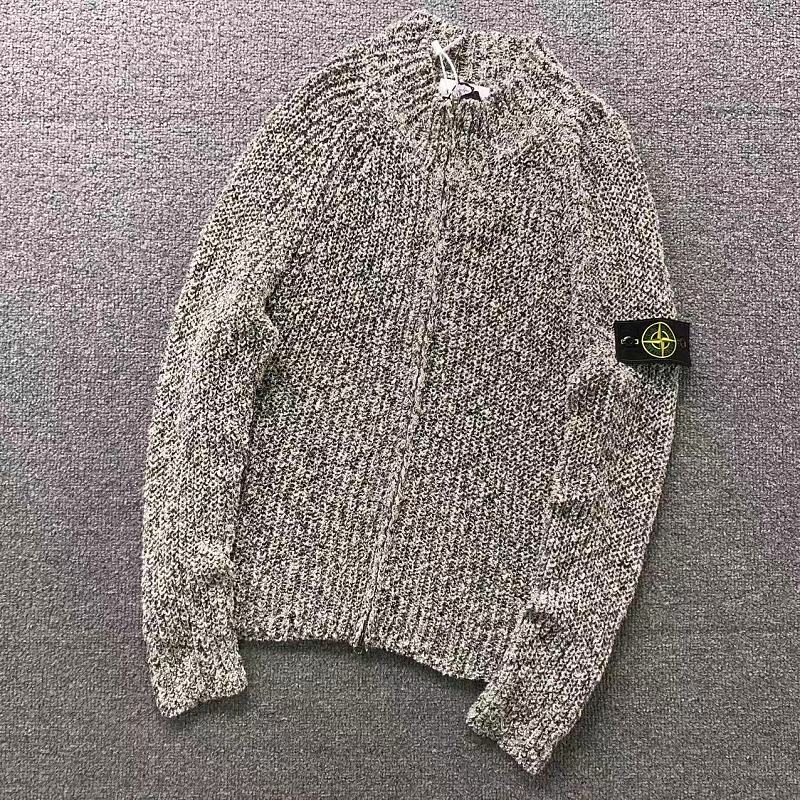 S⭐⭐⭐ I⭐⭐⭐D SWEATER 5211501169（im 170cm 60kg i wear size M in the phot）