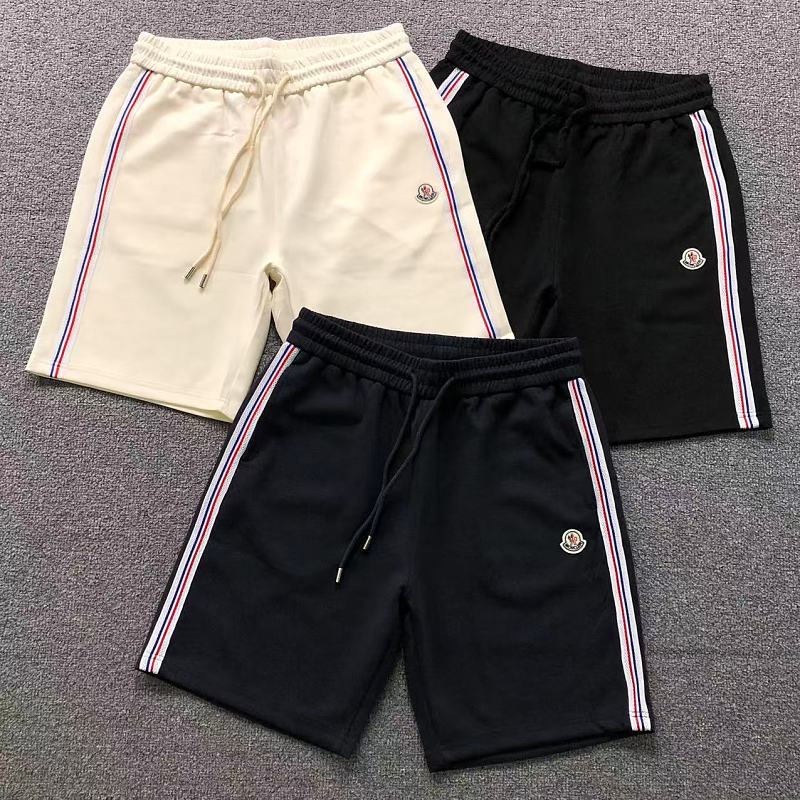 MONCLER SHORTS 22051111171（im 170cm 60kg i wear size M in the phot）