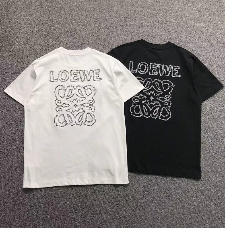 LOEWE T-SHIRT 211210221（im 170cm 57kg i wear size S in the phot）