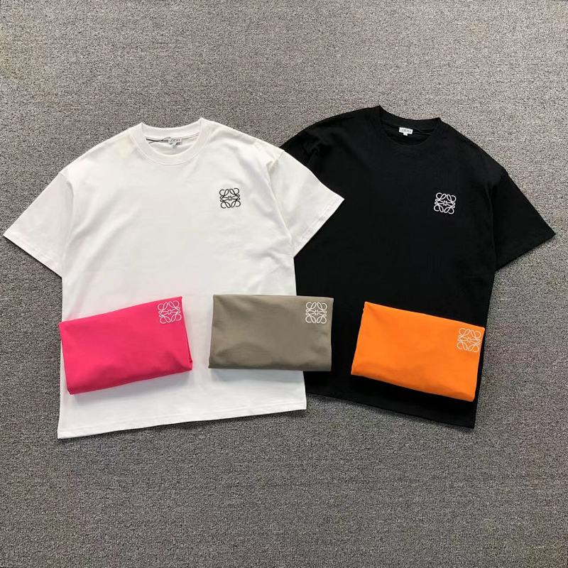 LOEWE T-SHIRT 503245421 （im 170cm 60kg i wear size S in the phot）