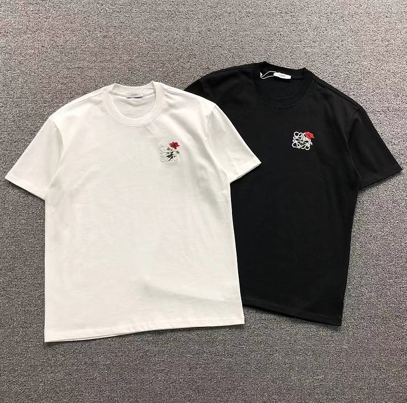 LOEWE T-SHIRT 124210632（im 170cm 60kg i wear size M in the phot）