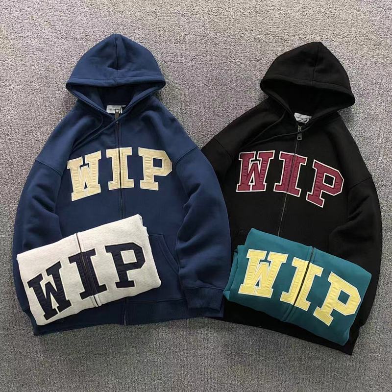 CARHARTT HOODIE 3109100121（im 170cm 60kg i wear size M in the phot）
