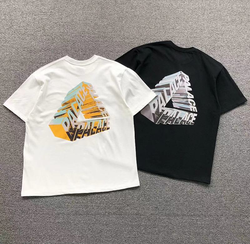 PALACE T-SHIRT 1104070921（im 170cm 60kg i wear size M in the phot）